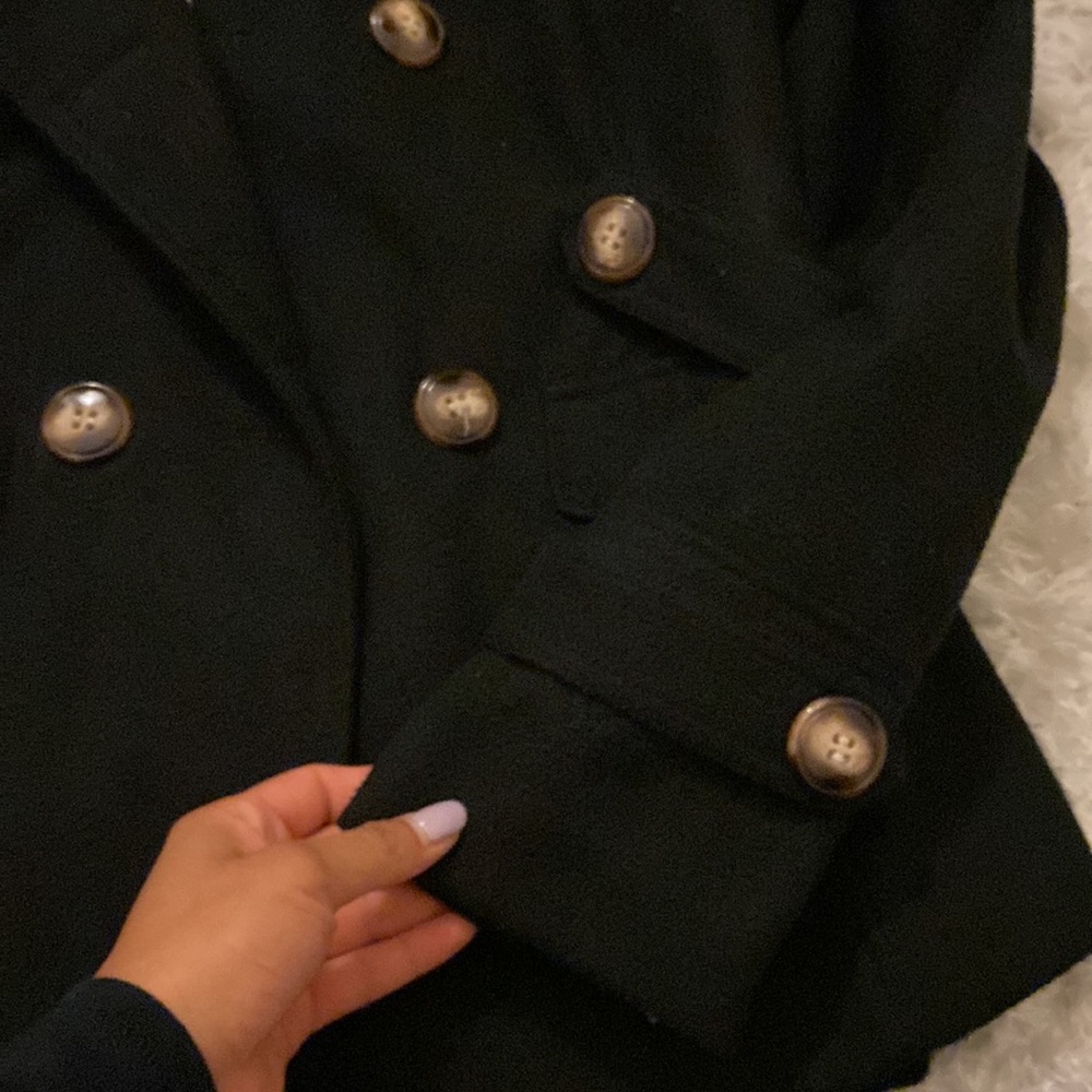 Black Coat - Picture 4 of 11